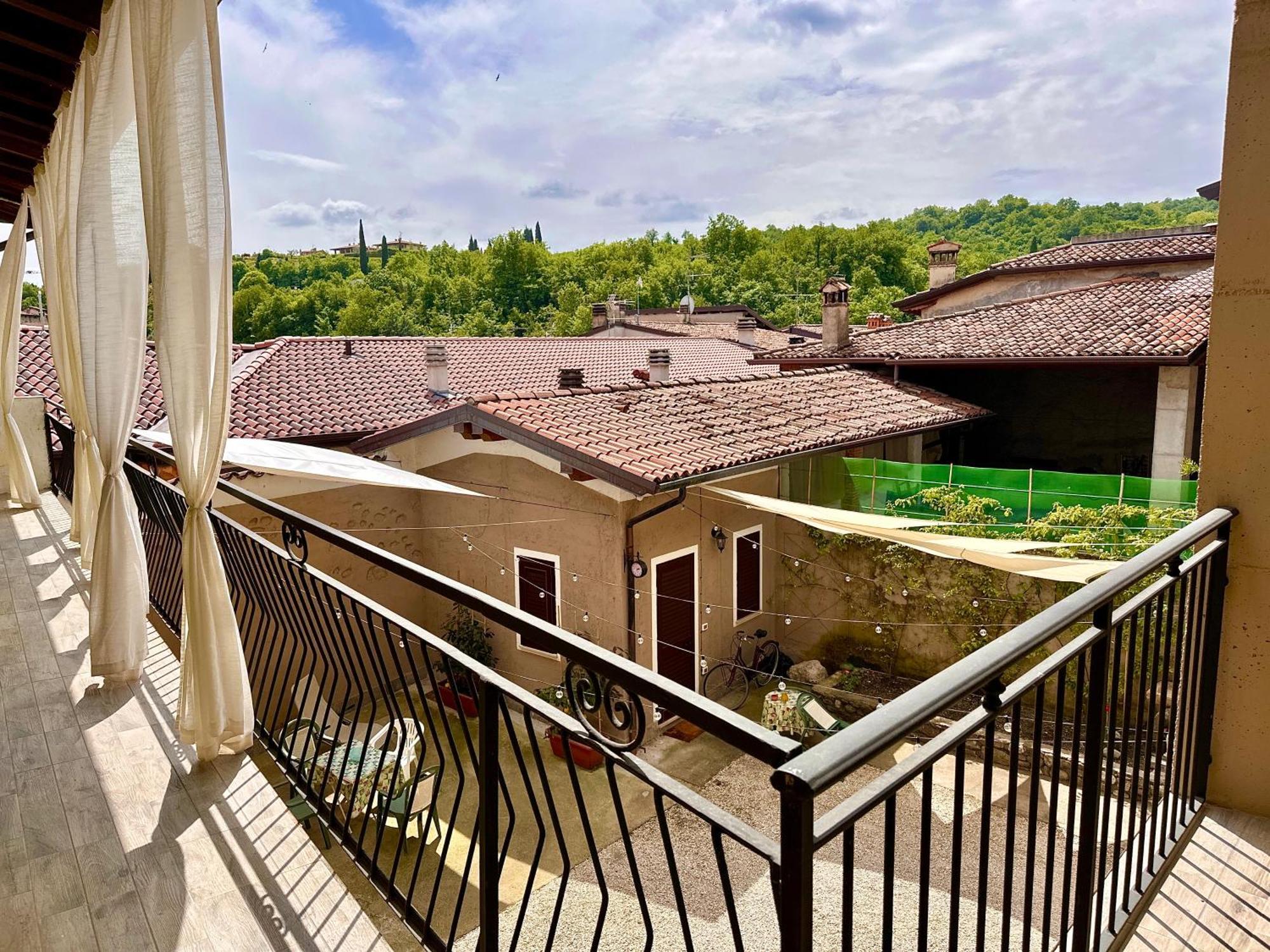 B&B La Corte Puegnago del Garda Exterior photo